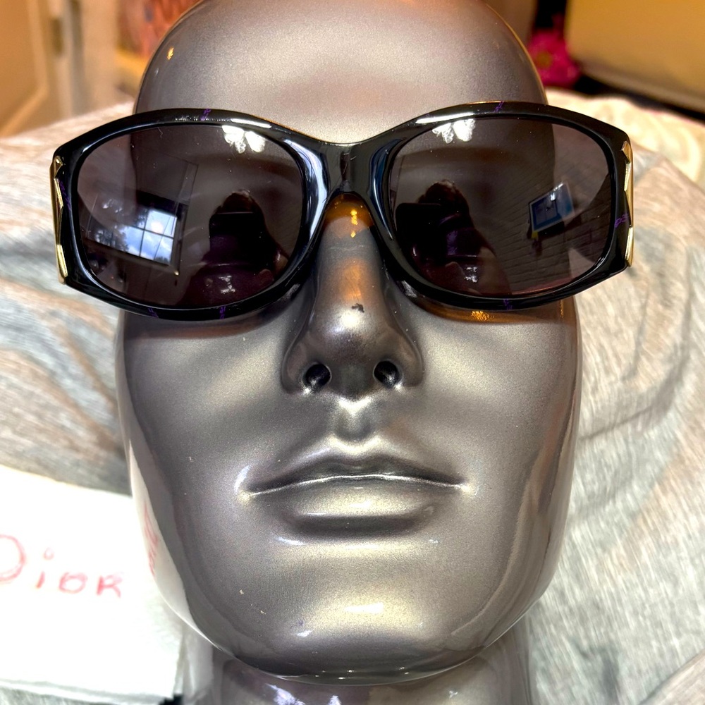 Dior Glossy Black Sunglasses Brown gold temple CD